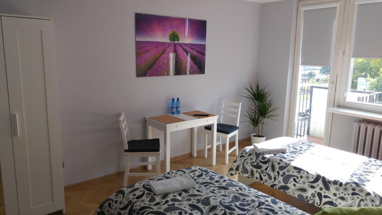 Rent0Nline Niepodleglosci Rooms Metro Warsaw Exterior photo